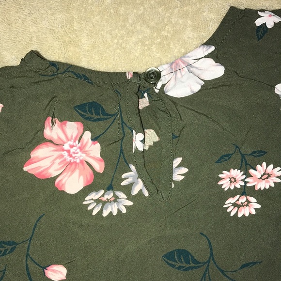 2 play outfits, PL:Baby/Old Navy, 12-18M - Picture 8 of 12